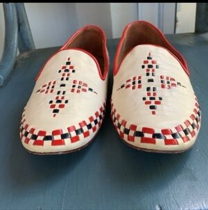 2/225 90s Tory Burch  Rare leather upper and lining Cream Driving Loafers Marked